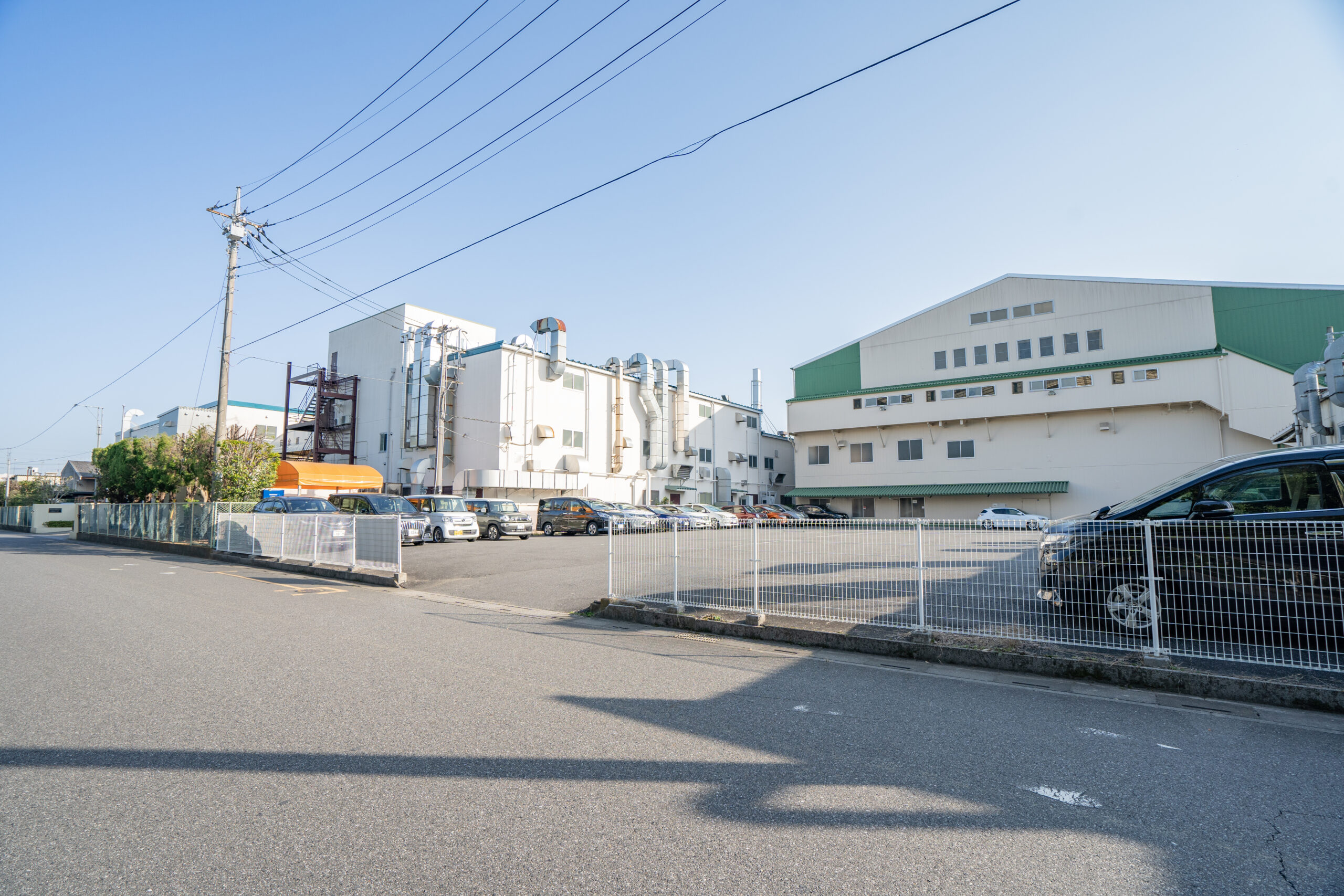 駐車場外観